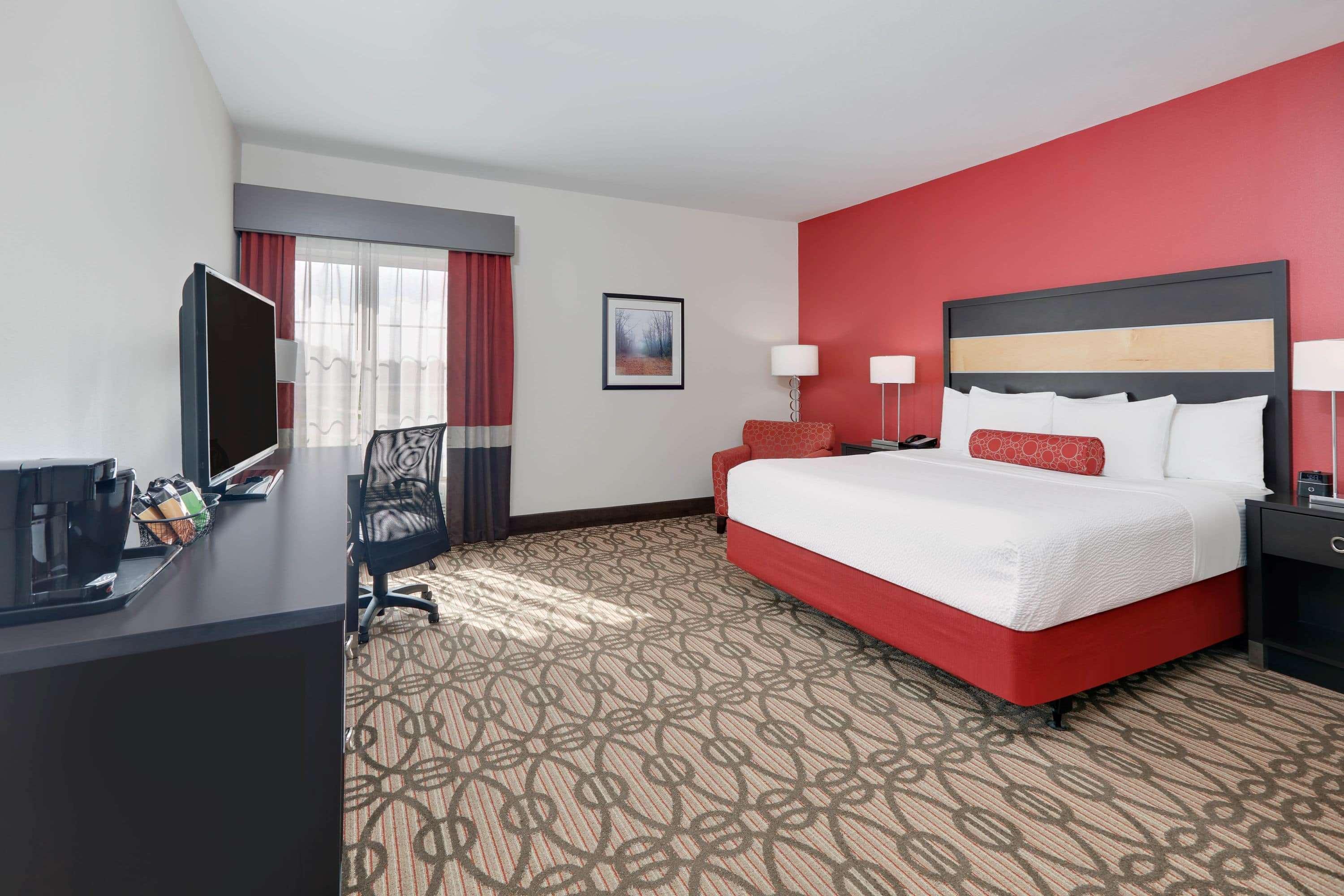 La Quinta By Wyndham Starkville At Msu Екстериор снимка