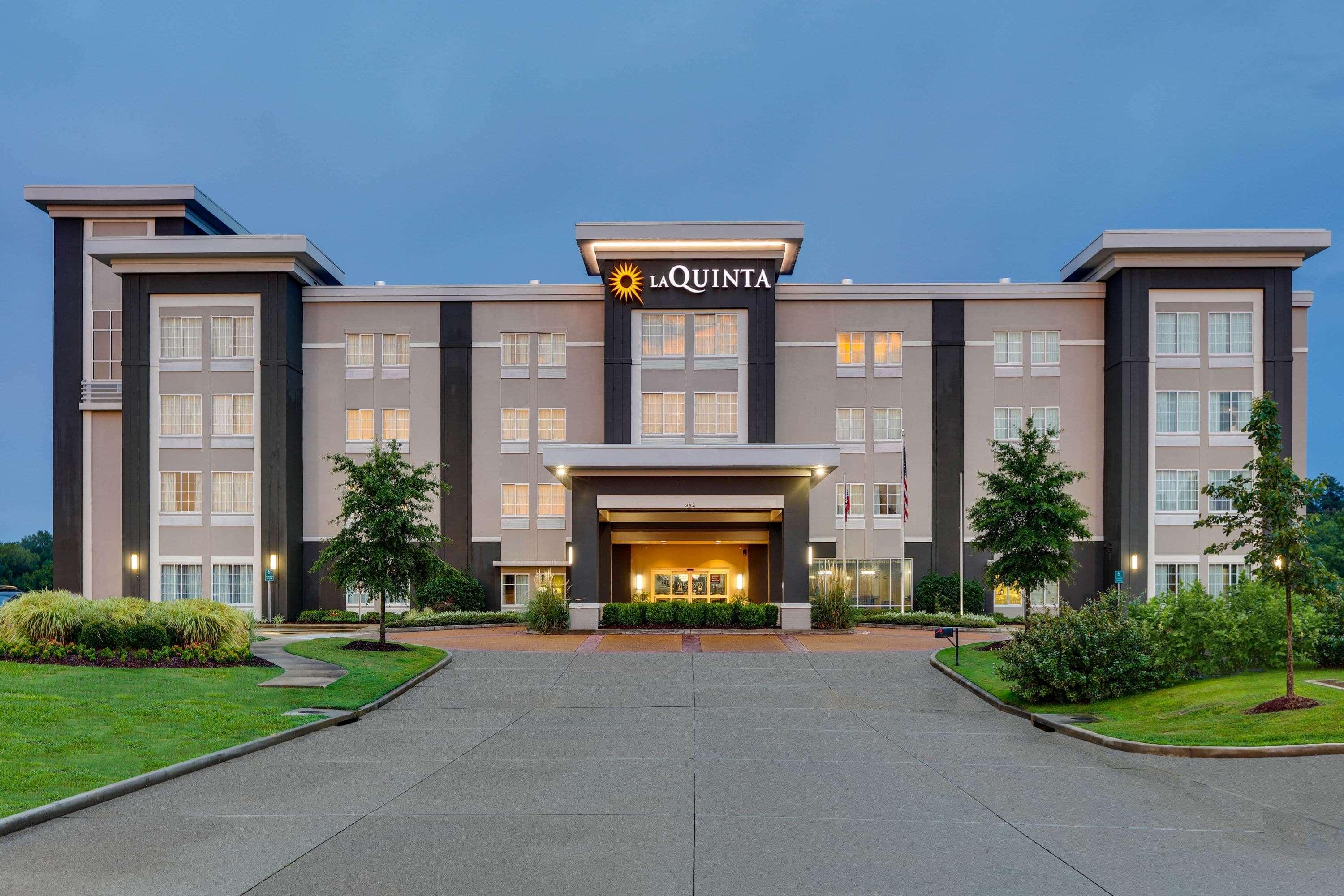 La Quinta By Wyndham Starkville At Msu Екстериор снимка
